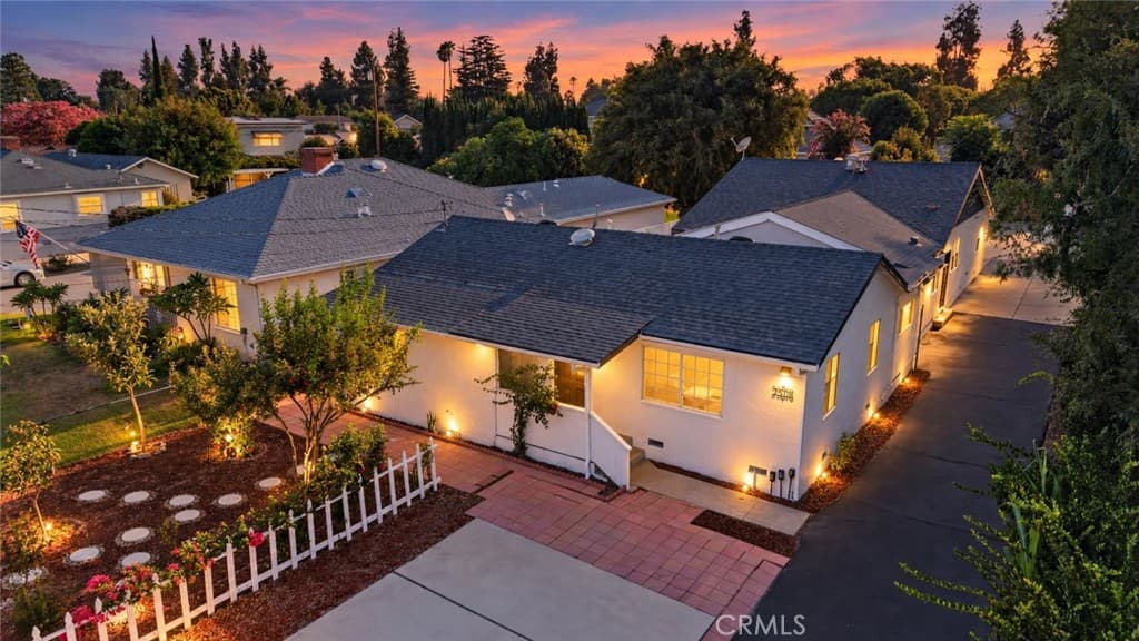 Home at 2508 Woodruff Way, Arcadia — photo 1 of 12