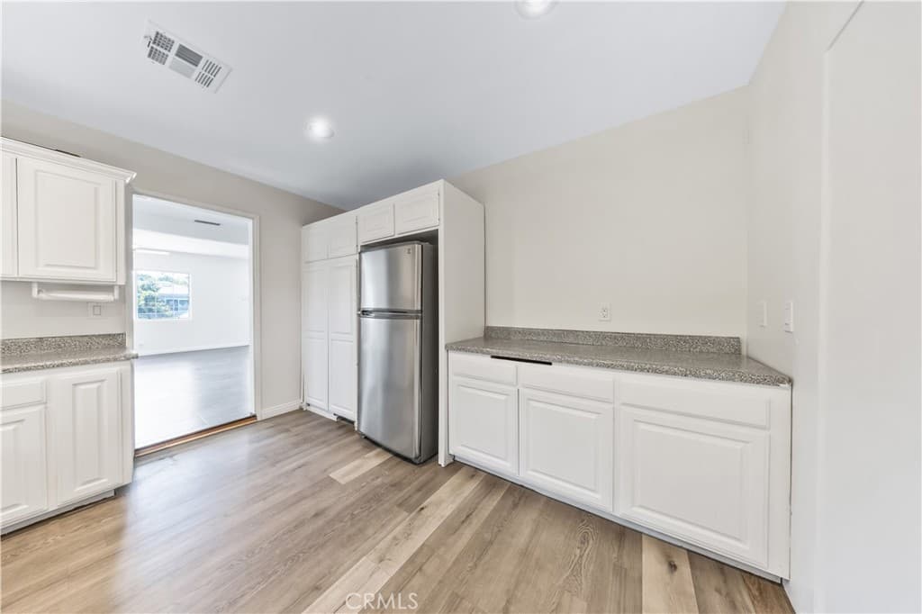 Home at 2508 Woodruff Way, Arcadia — photo 9 of 12