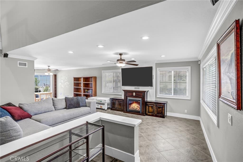 Home at 2843 Bowdoin Street, La Verne — photo 8 of 12