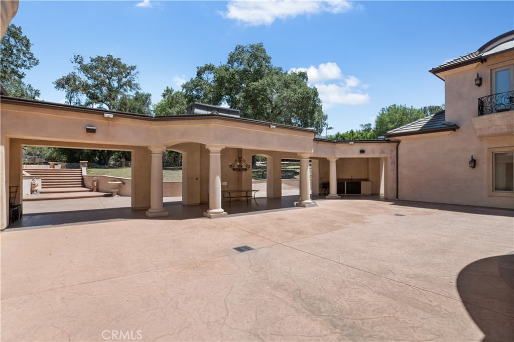 Home at 1433 Royal Oaks, Bradbury — photo 9 of 12