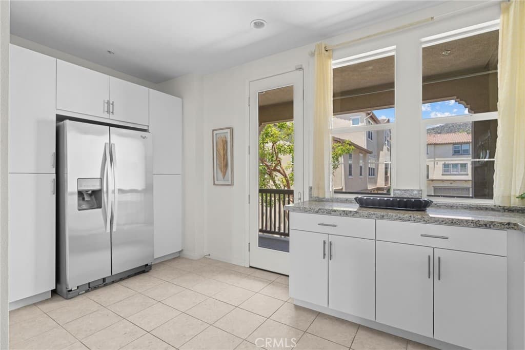 Condo at 902 N Botanica Lane C, Azusa — photo 12 of 12