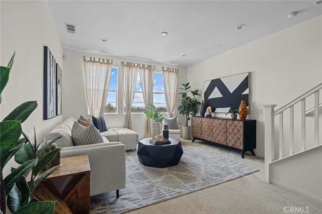Condo at 902 N Botanica Lane C, Azusa — photo 4 of 12