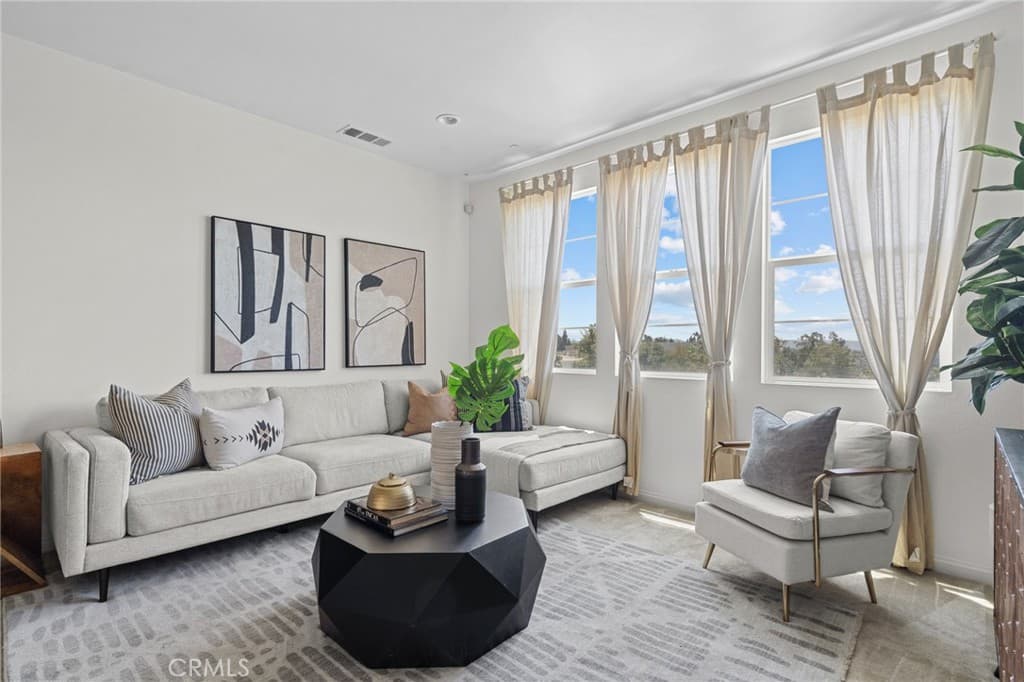 Condo at 902 N Botanica Lane C, Azusa — photo 5 of 12