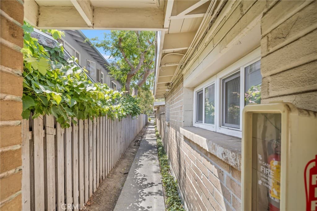 Multi-Family at 905 W Huntington Drive, Arcadia — photo 11 of 12