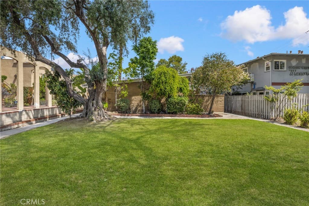 Multi-Family at 905 W Huntington Drive, Arcadia — photo 3 of 12