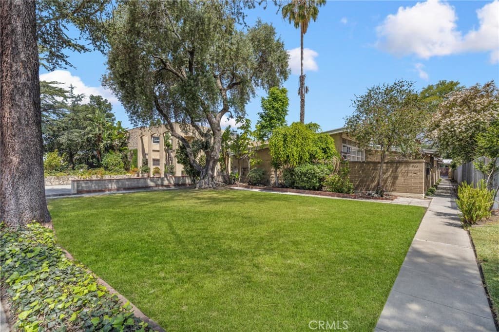 Multi-Family at 905 W Huntington Drive, Arcadia — photo 5 of 12