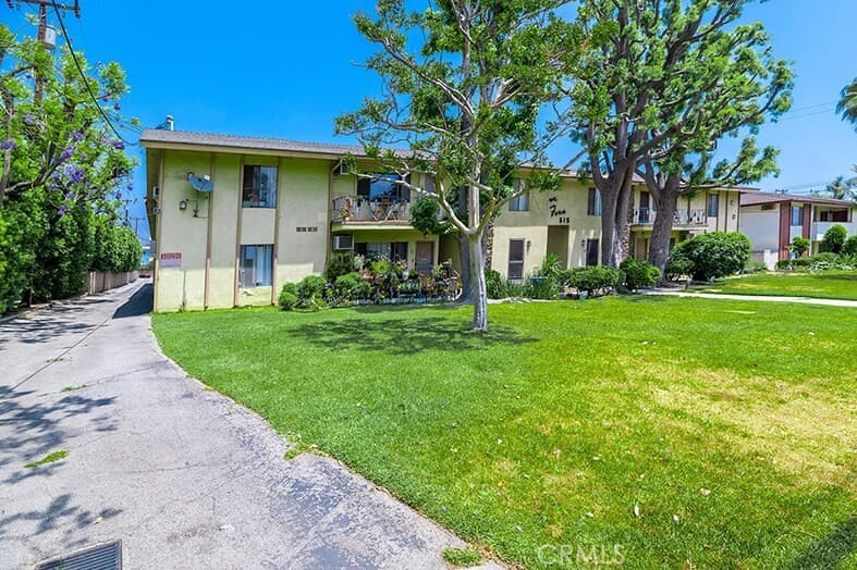Multi-Family at 515 Fairview Avenue, Arcadia — photo 2 of 6