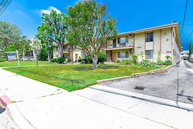 Multi-Family at 515 Fairview Avenue, Arcadia — photo 3 of 6