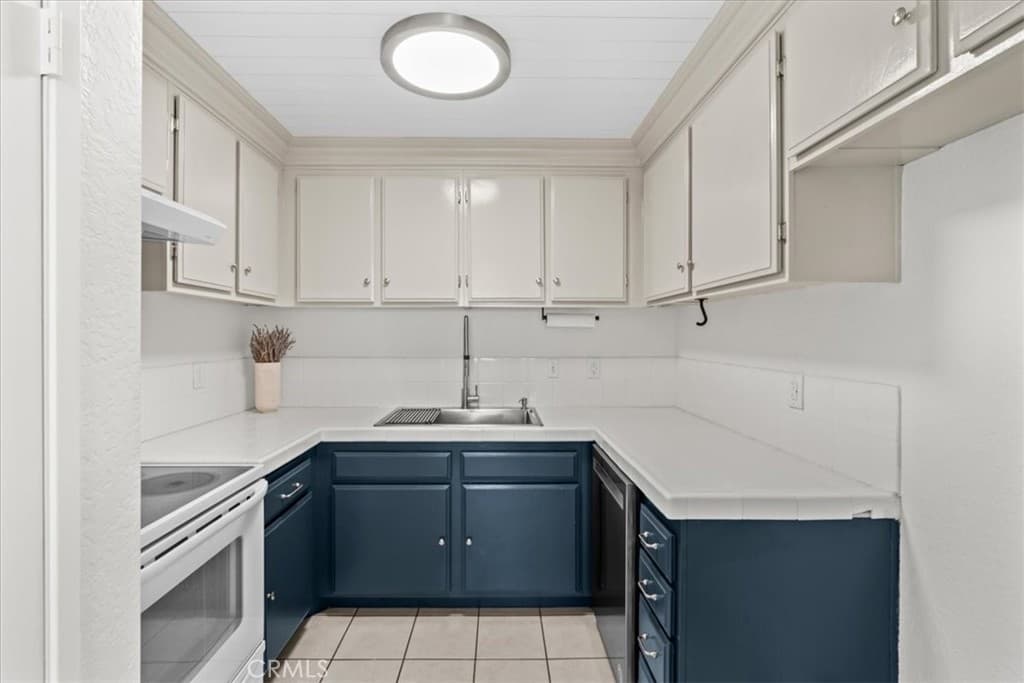 Condo at 22886 Hilton Head 146, Diamond Bar — photo 9 of 12