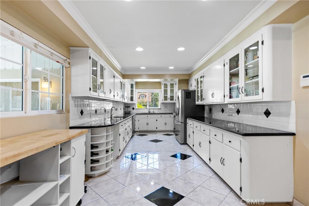 Home at 1691 S Santa Anita, Arcadia — photo 5 of 12