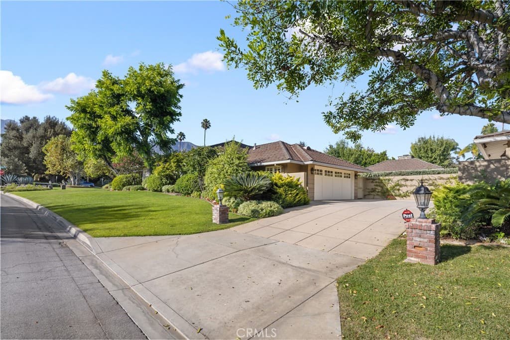 Home at 340 Arbolada Drive, Arcadia — photo 12 of 12