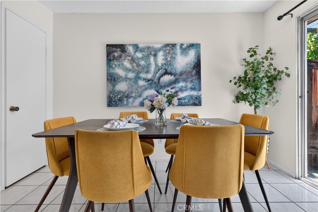 Condo at 11837 Ferris K, El Monte — photo 5 of 12