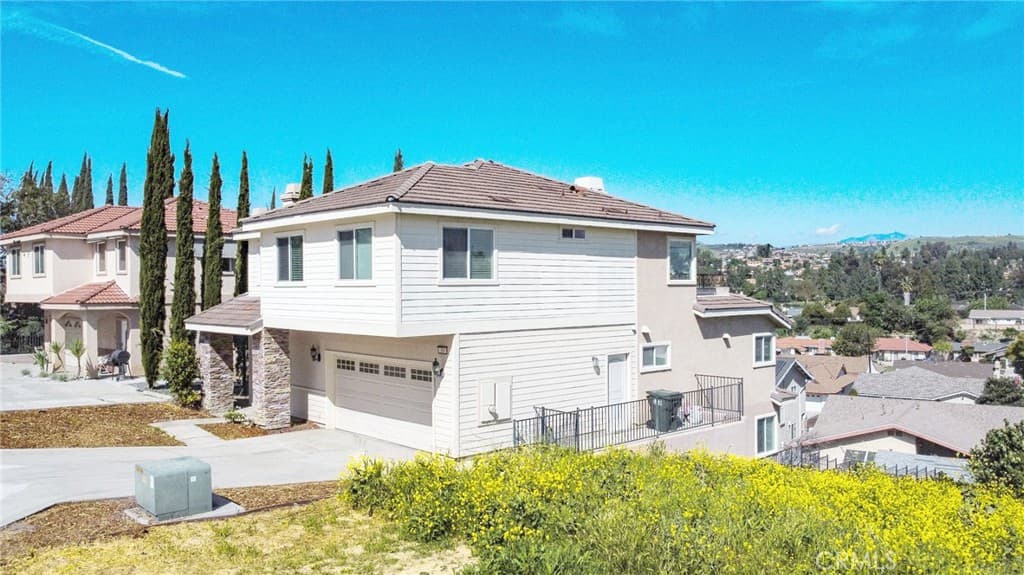 Home at 309 Camino De Gloria, Walnut — photo 2 of 12