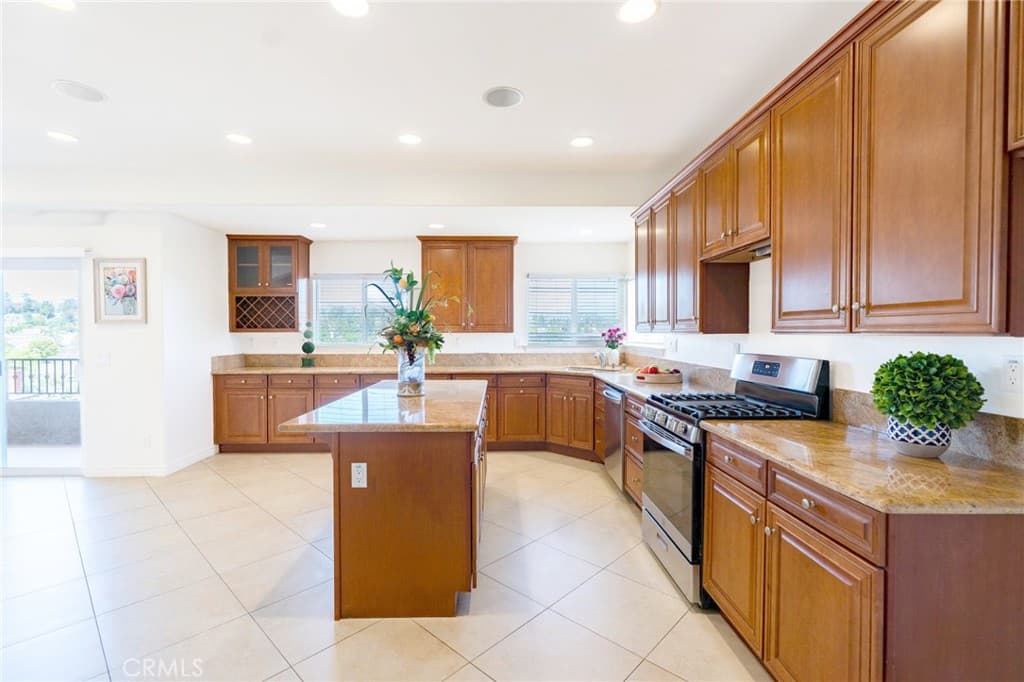 Home at 309 Camino De Gloria, Walnut — photo 7 of 12