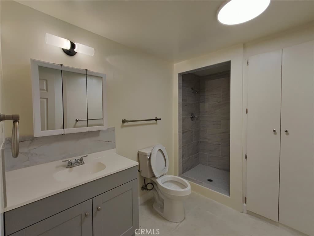 Home at 700 W Sierra Madre Boulevard 1, Sierra Madre — photo 6 of 12