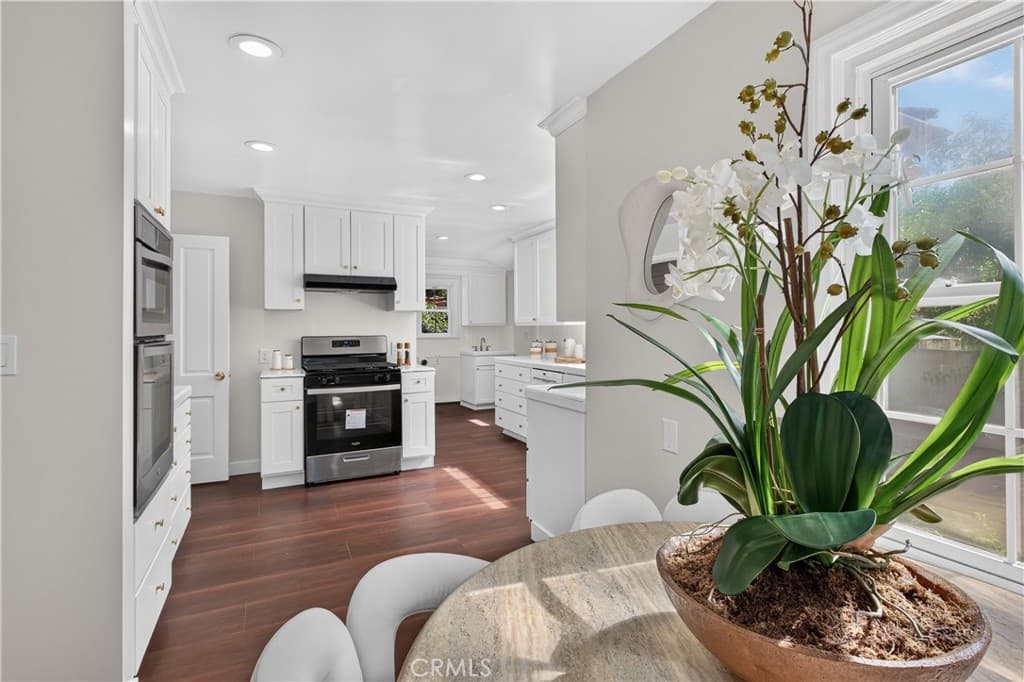 Home at 275 Arbolada Dr, Arcadia — photo 12 of 12