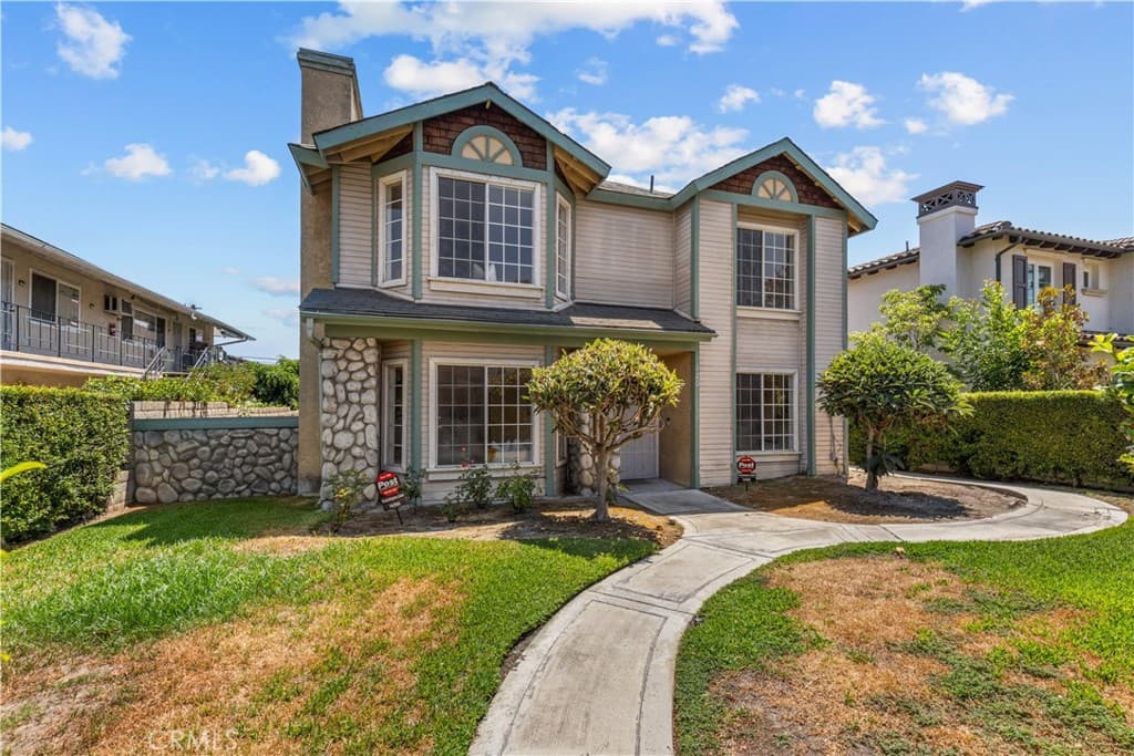 Condo at 120 Bonita A, Arcadia — photo 1 of 12