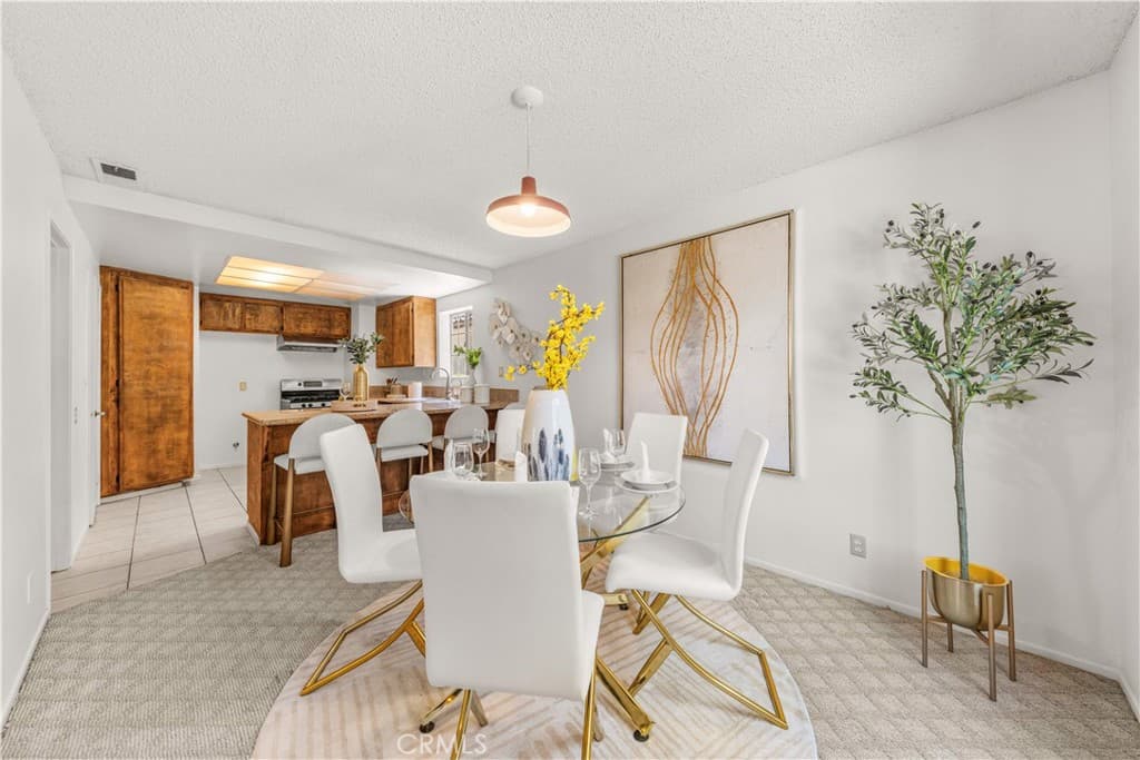 Condo at 120 Bonita A, Arcadia — photo 5 of 12
