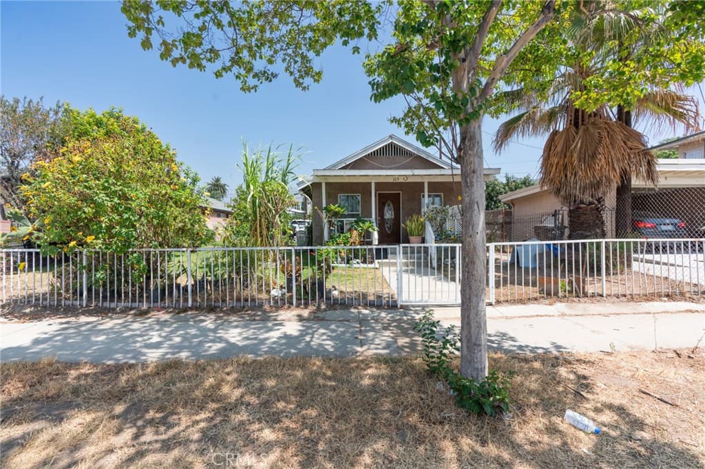 Home at 325 W Crescent Drive, Azusa — photo 3 of 12