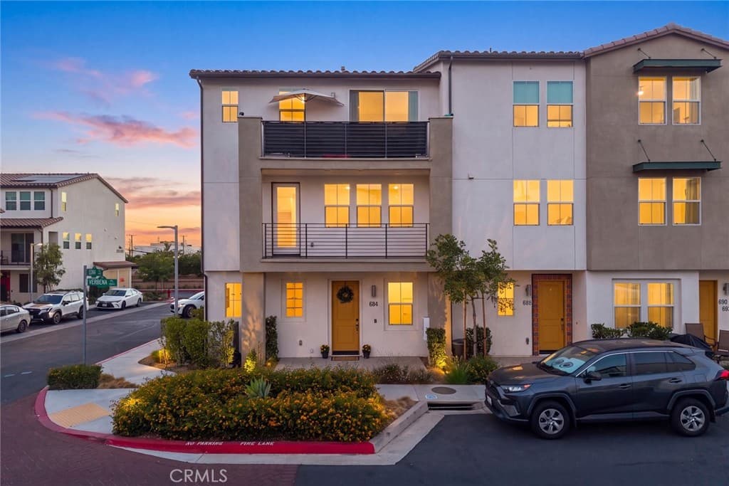 Condo at 684 CARA CARA, Covina — photo 3 of 12