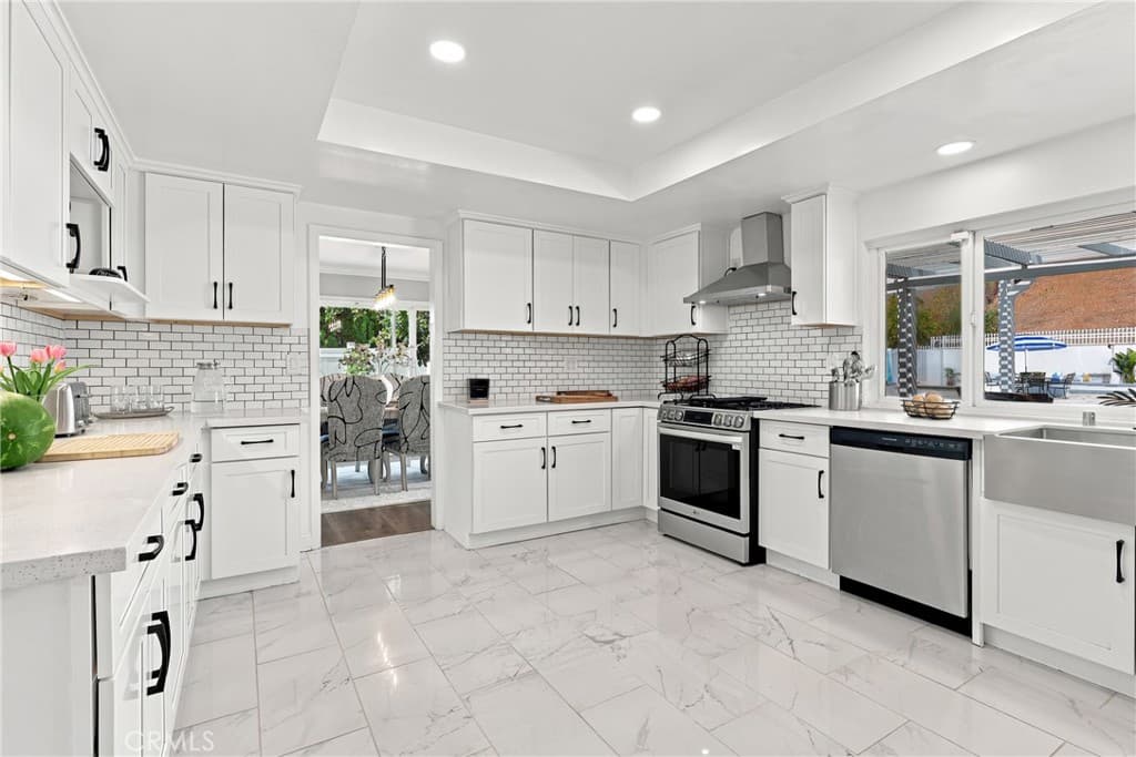 Home at 573 N Jalapa, Covina — photo 12 of 12