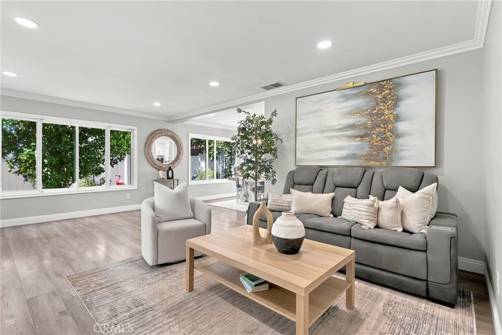 Home at 573 N Jalapa, Covina — photo 5 of 12