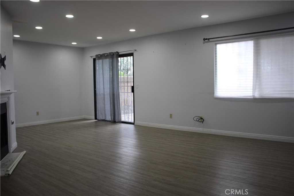 Townhouse at 1447 Kauai, West Covina — photo 4 of 12