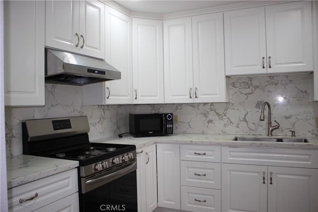 Townhouse at 1447 Kauai, West Covina — photo 7 of 12