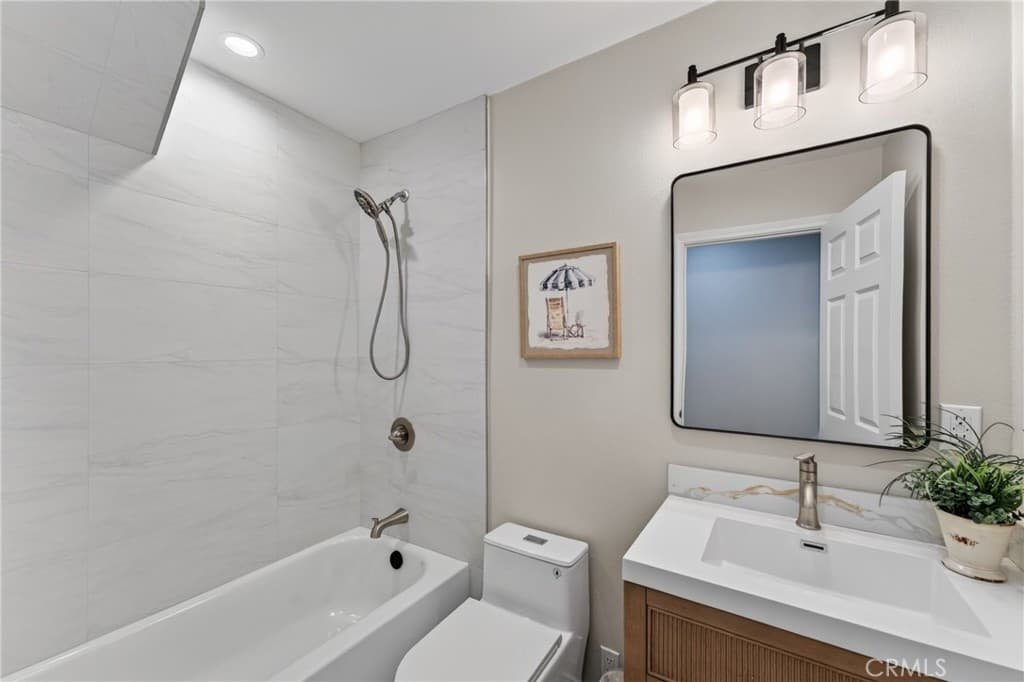 Multi-Family at 612 614 E Colorado Boulevard, Monrovia — photo 12 of 12