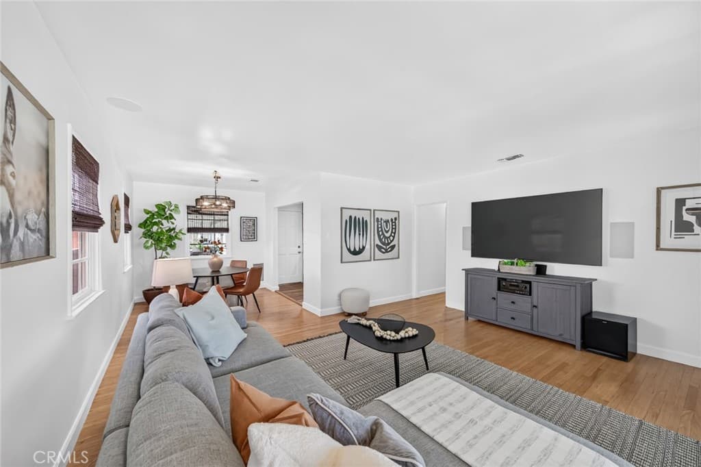 Home at 1006 N Sunset Avenue, Azusa — photo 8 of 12