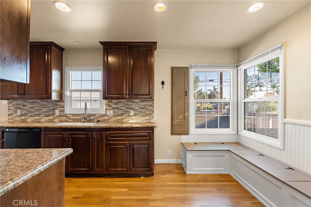 Home at 840 W Foothill, Glendora — photo 10 of 12