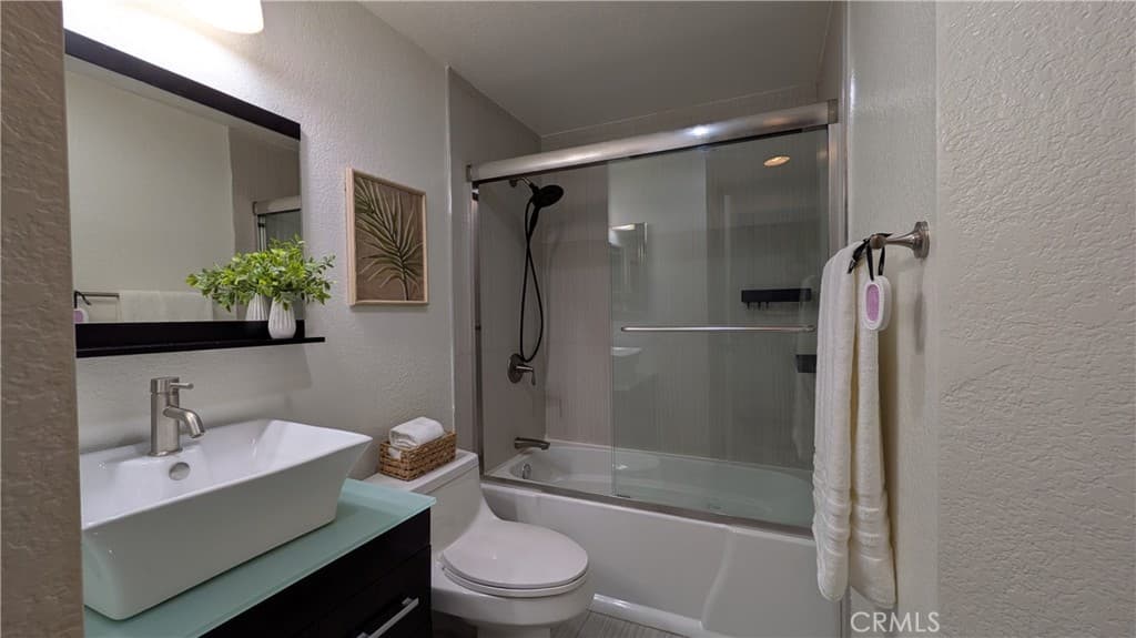 Condo at 22765 Lakeway 432, Diamond Bar — photo 6 of 12