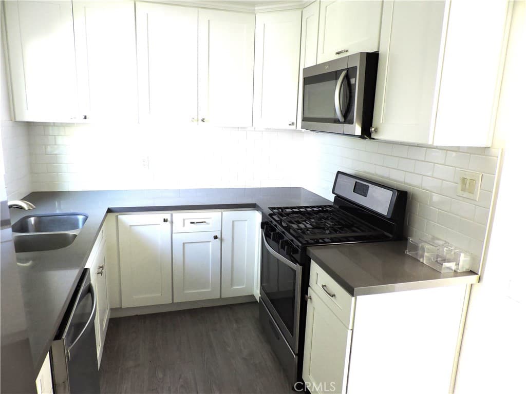 Multi-Family at 821 Oakdale, Monrovia — photo 12 of 12