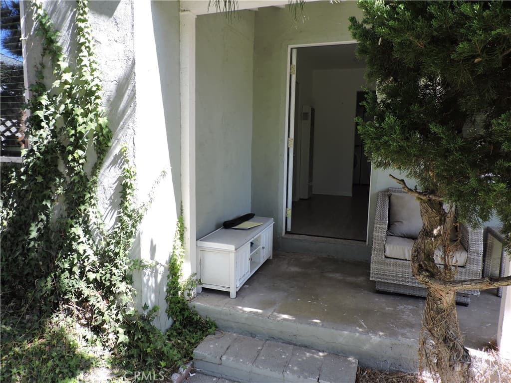 Multi-Family at 821 Oakdale, Monrovia — photo 9 of 12