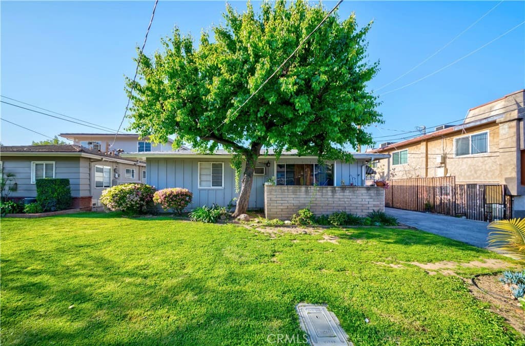 Multi-Family at 522 W Linwood Avenue, Monrovia — photo 2 of 12
