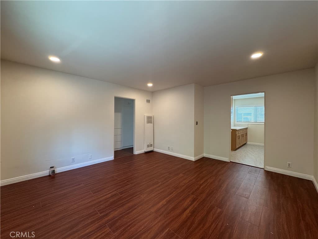 Multi-Family at 522 W Linwood Avenue, Monrovia — photo 12 of 12