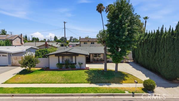 Home at 3234 Conata, Duarte — photo 2 of 12