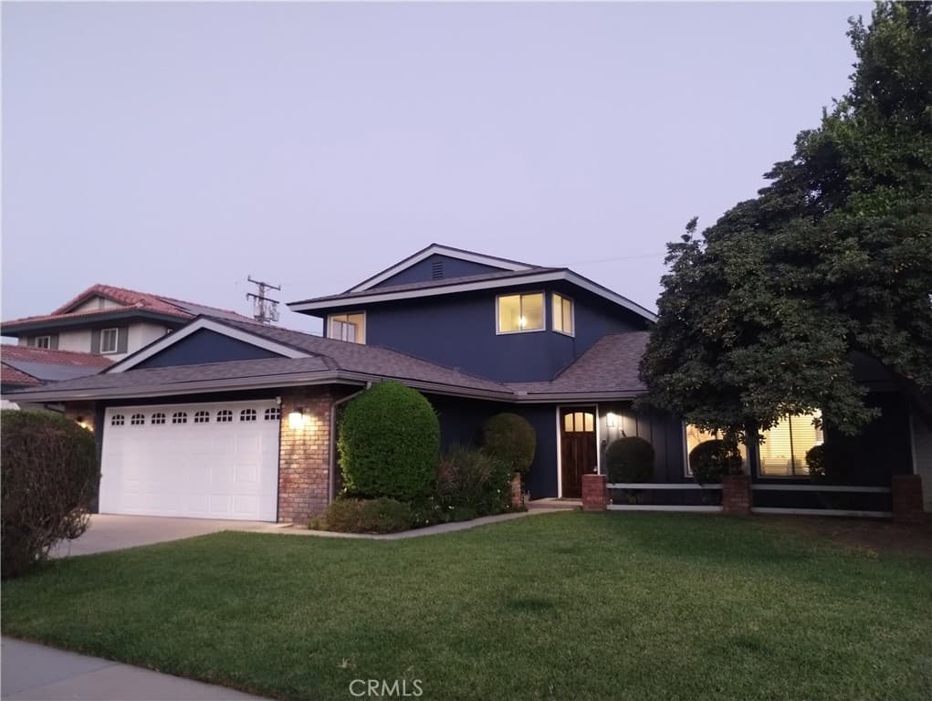 Home at 3474 Deerlane Drive, Duarte — photo 4 of 12