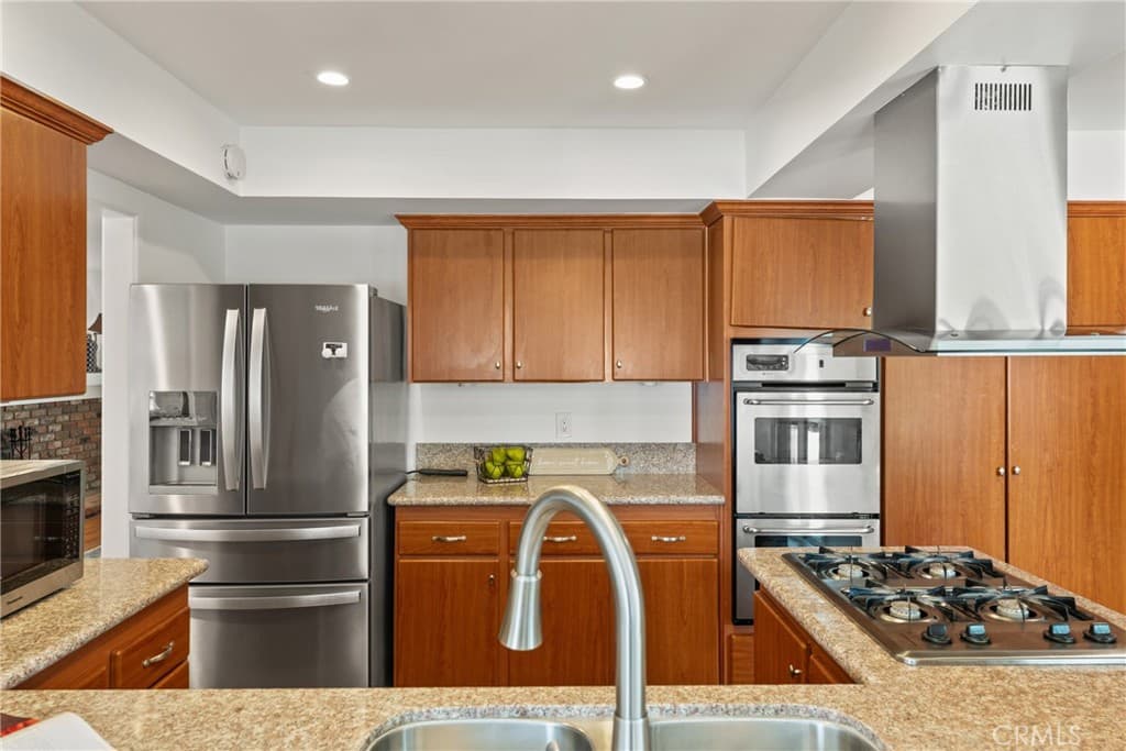 Home at 3474 Deerlane Drive, Duarte — photo 10 of 12