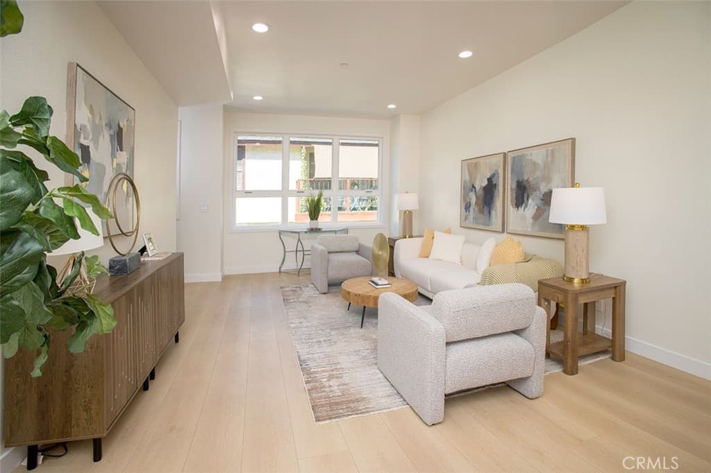 Condo at 1025 La Cadena Avenue C, Arcadia — photo 11 of 12