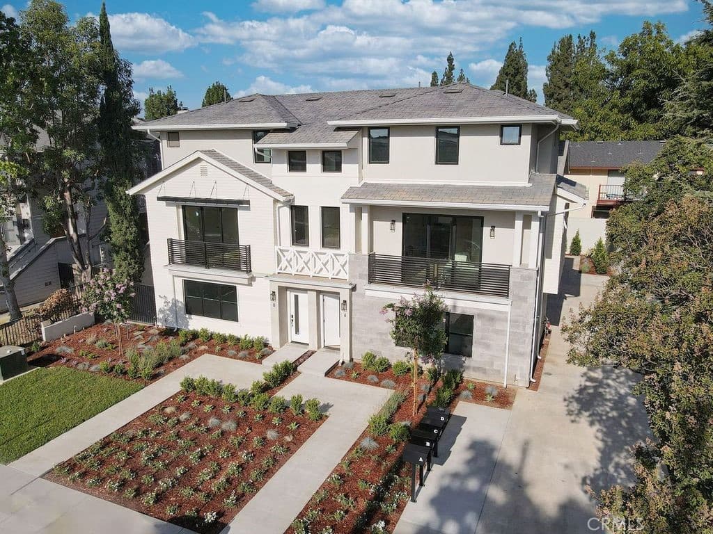Condo at 1025 La Cadena Avenue D, Arcadia — photo 1 of 12