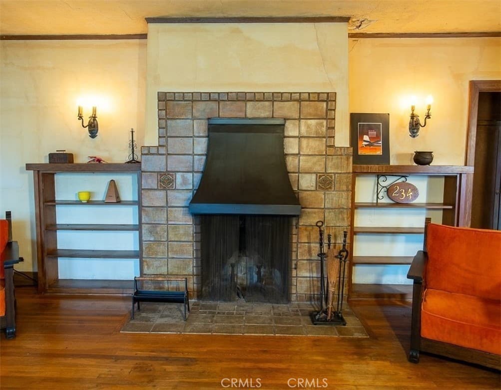 Home at 234 N Magnolia, Monrovia — photo 4 of 12