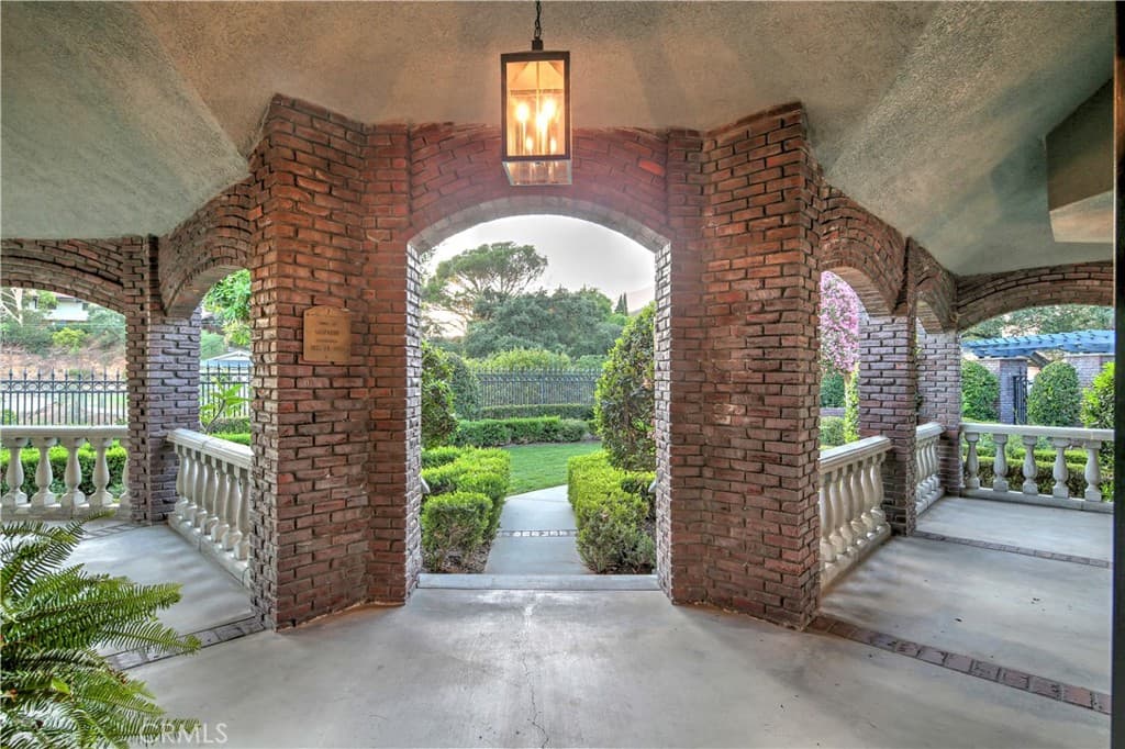 Home at 1016 Briarcliff Road, Monrovia — photo 7 of 12