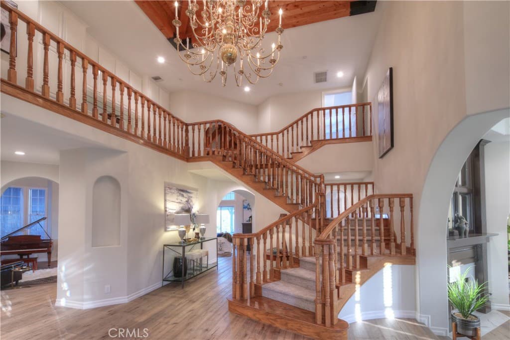 Home at 1016 Briarcliff Road, Monrovia — photo 10 of 12