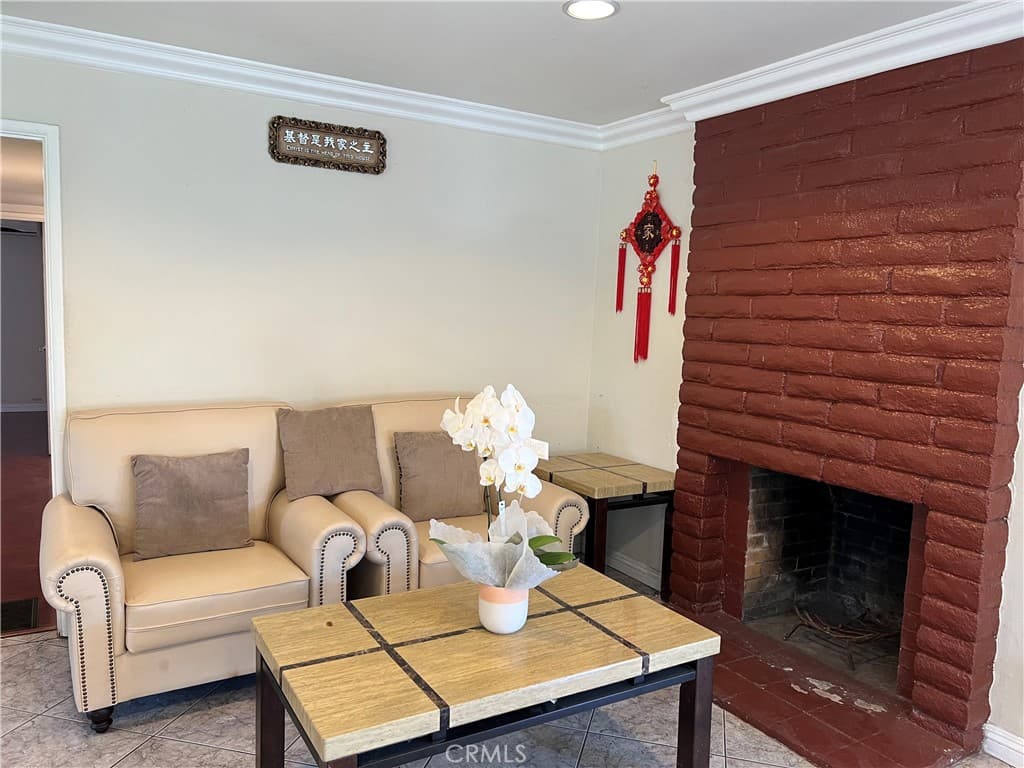 Home at 951 E Gaillard, Azusa — photo 3 of 12