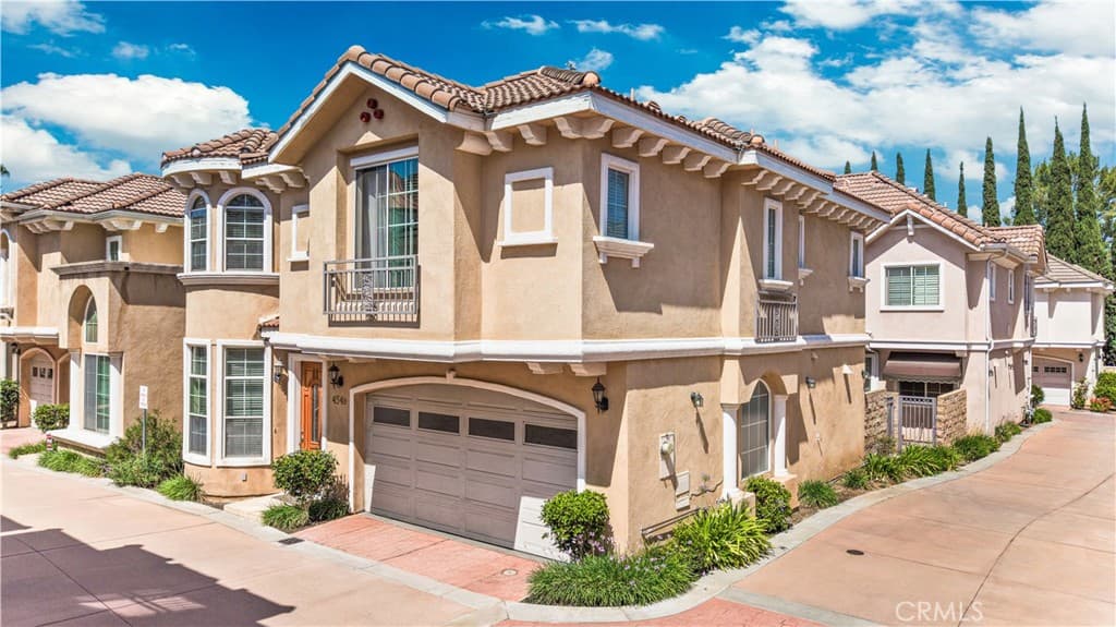 Condo at 454 W Duarte D, Arcadia — photo 2 of 12