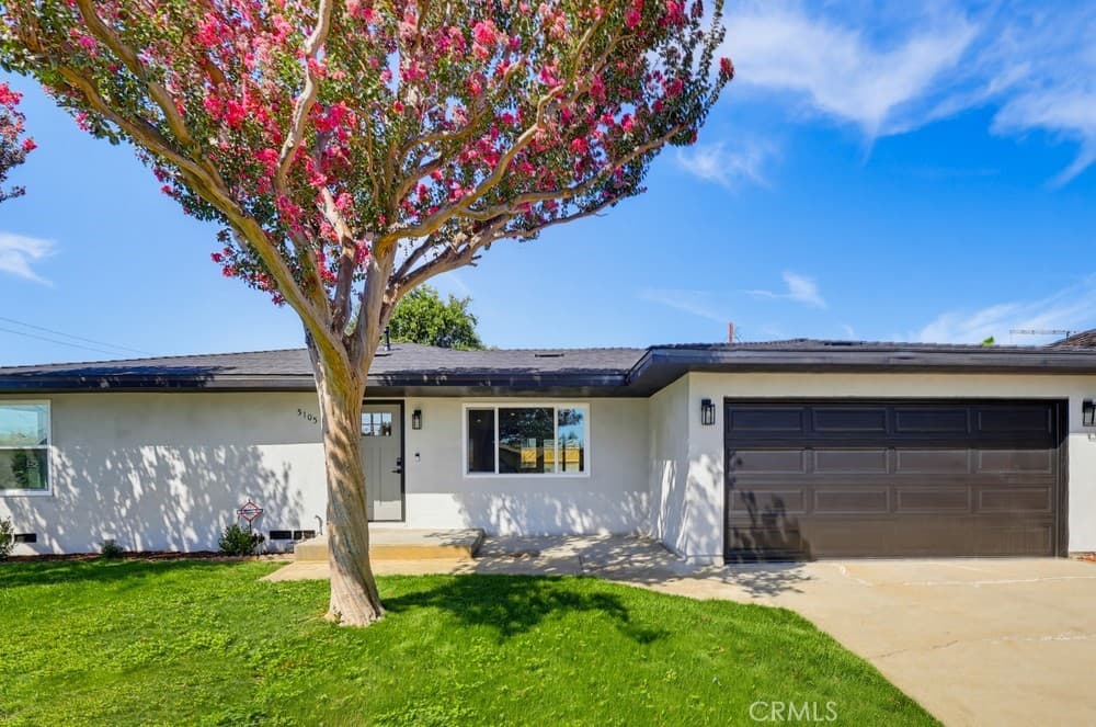 Home at 5105 Golden West, Temple City — photo 4 of 12