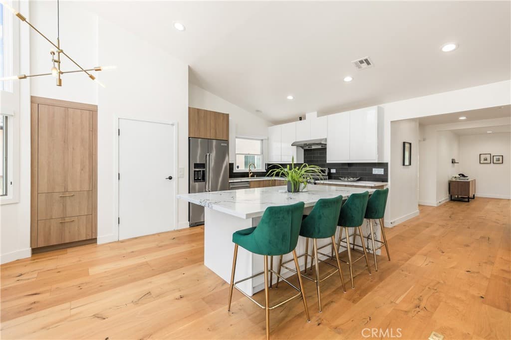 Home at 205 Laurel, Arcadia — photo 8 of 12