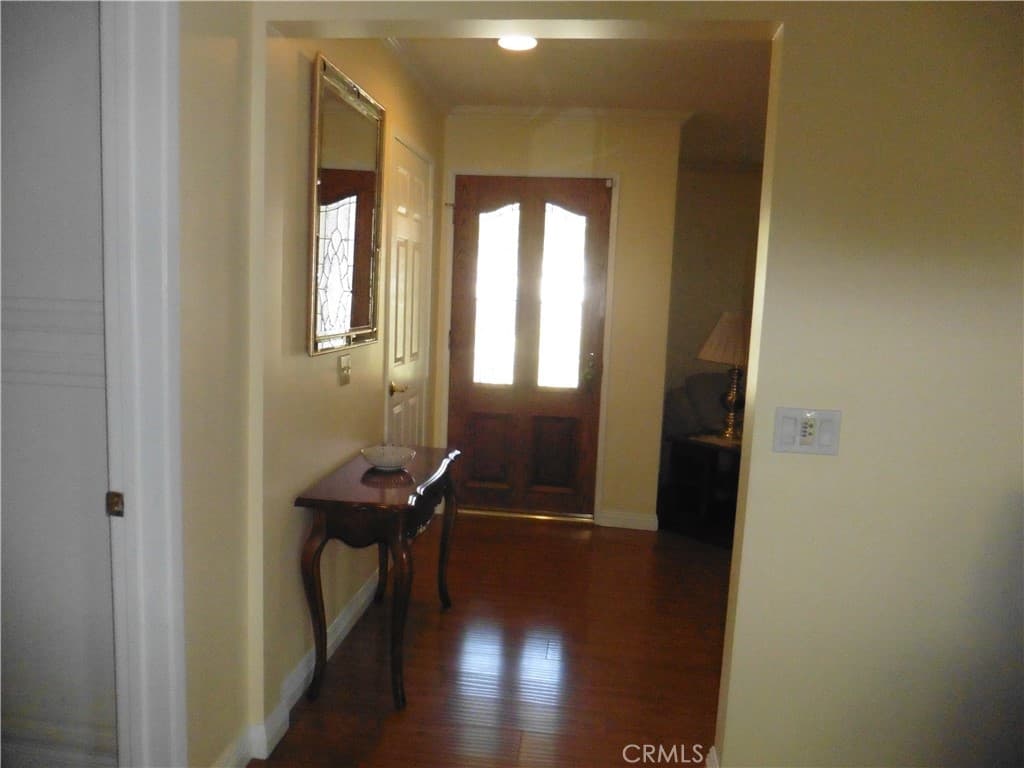 Home at 706 W Wistaria, Arcadia — photo 3 of 12