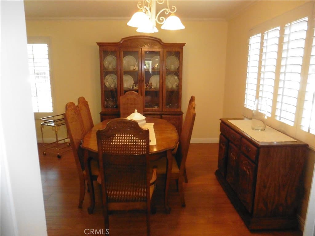 Home at 706 W Wistaria, Arcadia — photo 5 of 12